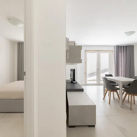 Le Dimore Di - Tavernetta Apartment *